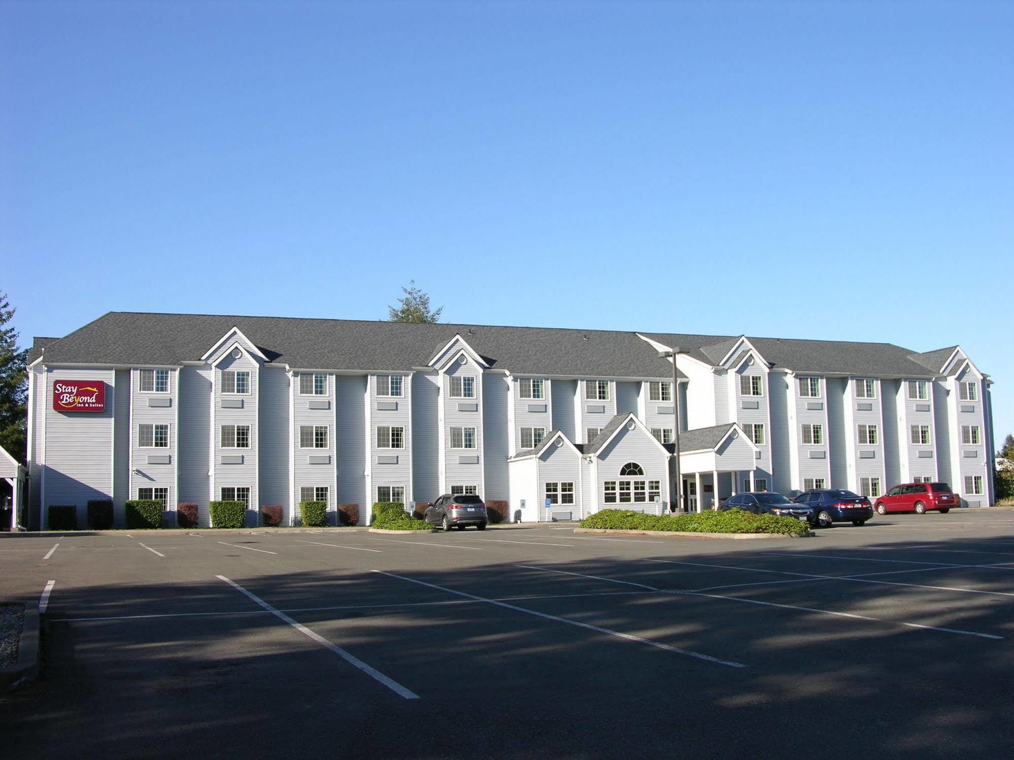 Stay Beyond Inn & Suites Elma Zewnętrze zdjęcie